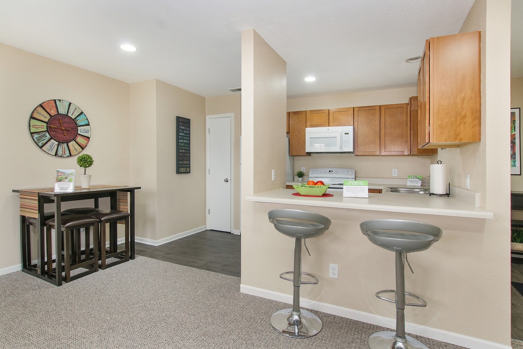 2 Bedroom Apartments Boltwood Apartments Grand Valley State University Apartments For Rent